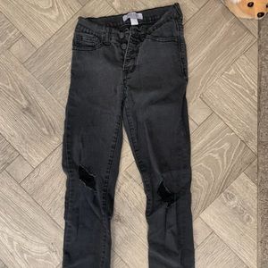 Black Ripped Jeans size 0-26! Super cute, worn a few times, but great condition.